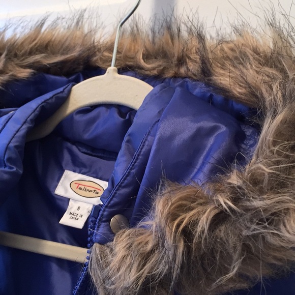 Talbots blue puffer vest with detachable hood - Picture 3 of 5